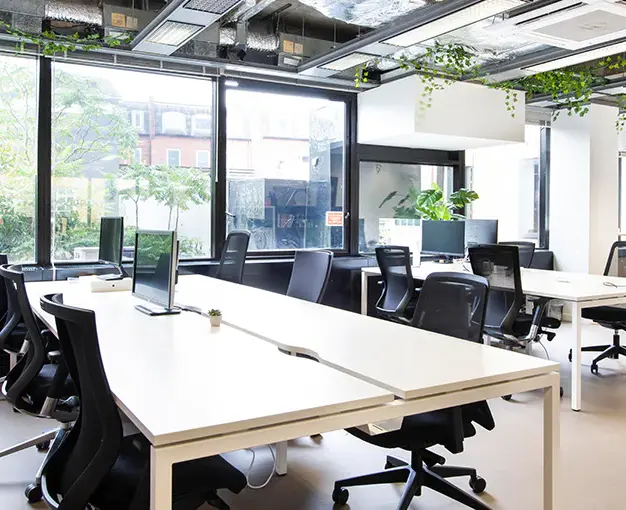 Private workspace, St Thomas Street in London Bridge, Runway East
