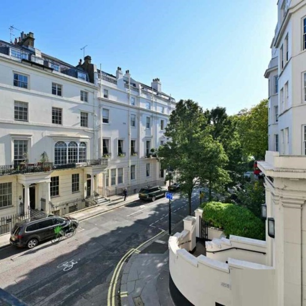 Building outside at Stanhope Place, Workpad, Marble Arch