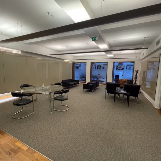 A dedicated breakout area in Cavendish Square, Situu, Marylebone