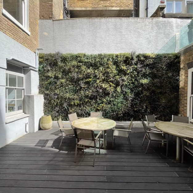Balcony/terrace at 18 Cavendish Square,Situu, Marylebone, NW1 - London