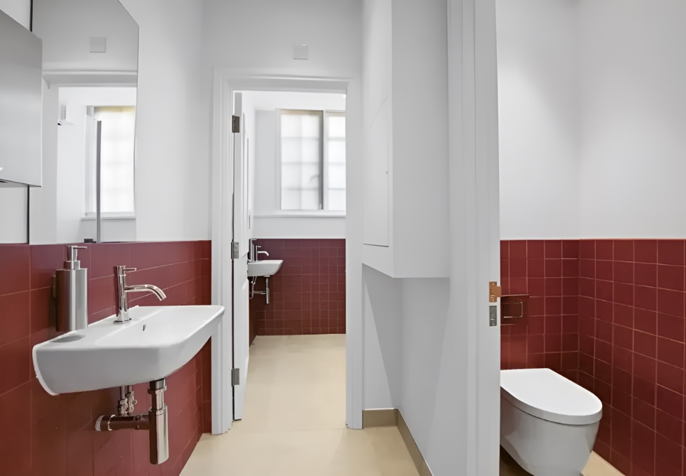 Bathroom facility in Duke Street, Colliers (Marylebone)