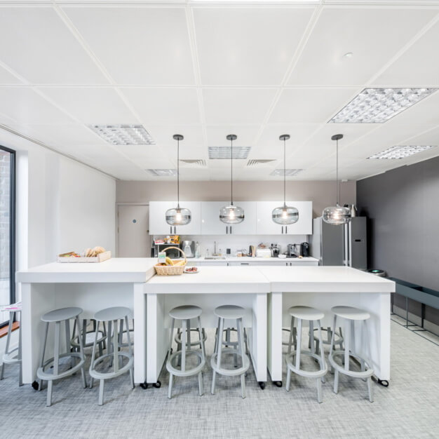 Breakout space for clients - Harcourt Street, Knowlemore Ltd in Marylebone
