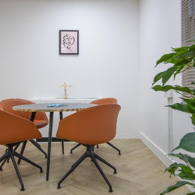 Dedicated breakout space for clients - Blandford Street, Situu in Marylebone