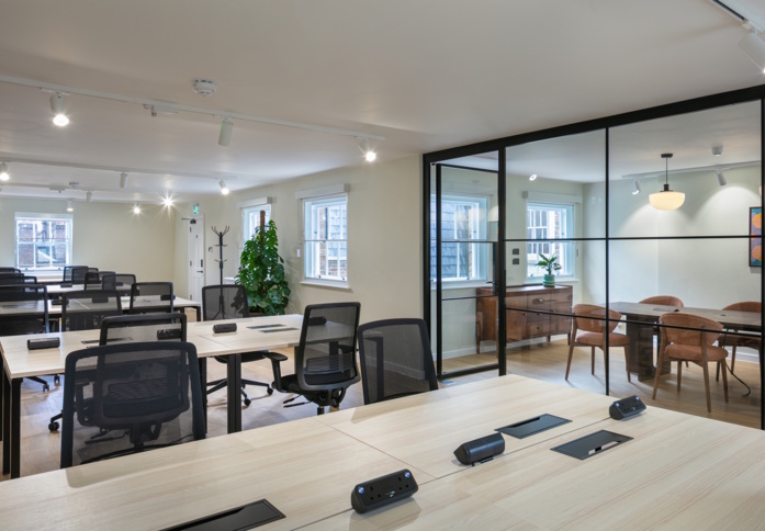Dedicated workspace at Portland Place, Spacemade, Marylebone