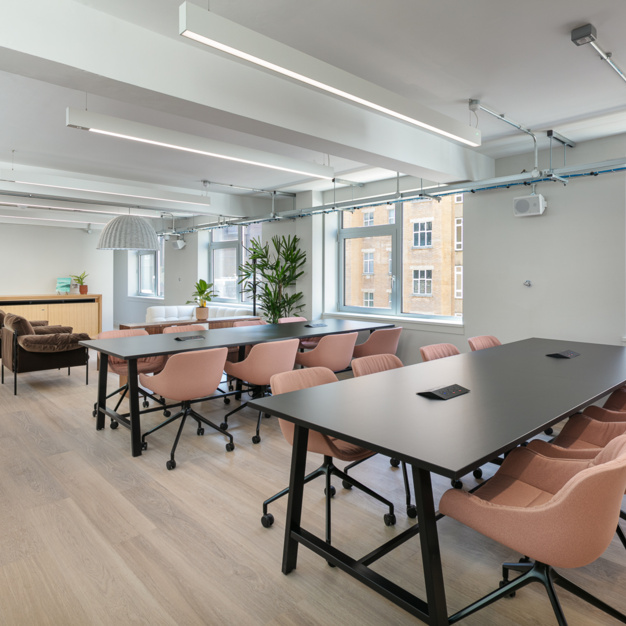Dedicated workspace on Portland Place - Spacemade in Marylebone