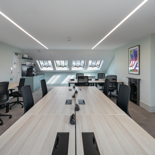 Dedicated workspace on Portland Place, Spacemade in Marylebone