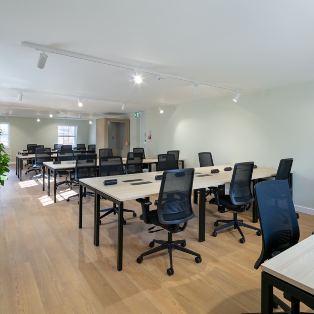 Private workspace in Portland Place in Marylebone (Spacemade)