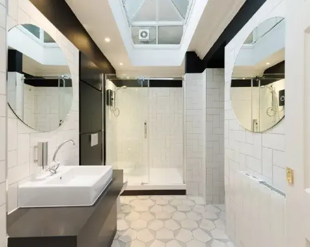 WC for clients at Gloucester Place, Urban W Limited (93 Gloucester Place) (Marylebone)