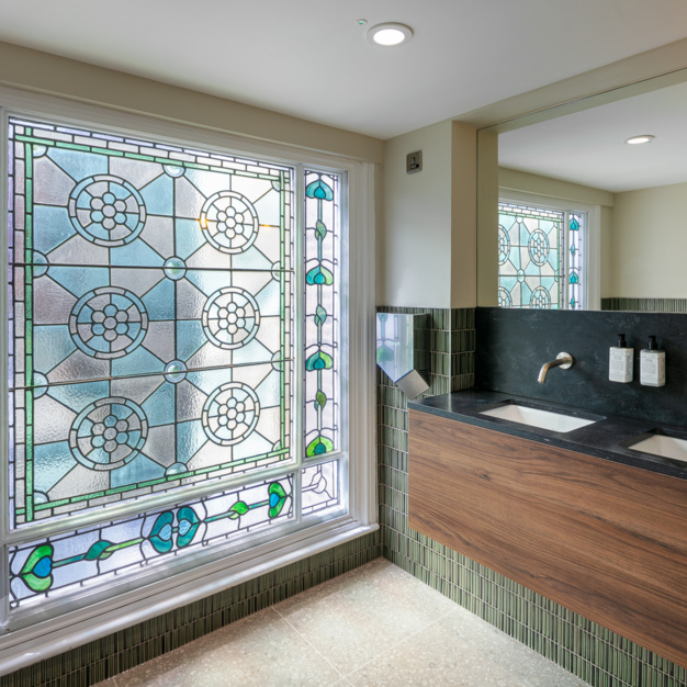 WC for clients - Portland Place, Spacemade in Marylebone