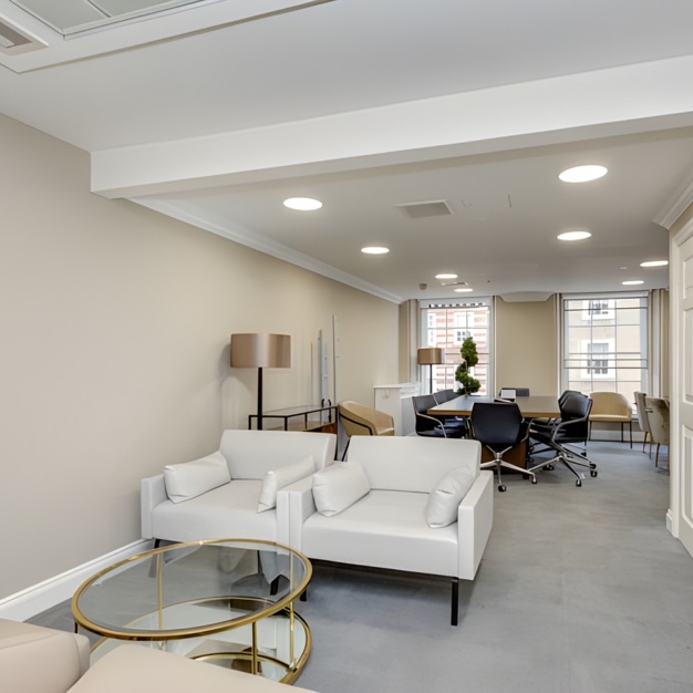 Client Breakout space - Grosvenor Street, Residential Land Management Ltd in Mayfair