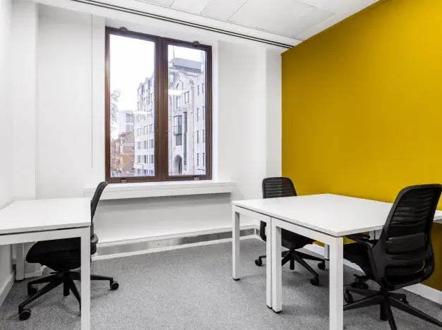 Dedicated workspace, Berkeley Square, Regus (Mayfair)