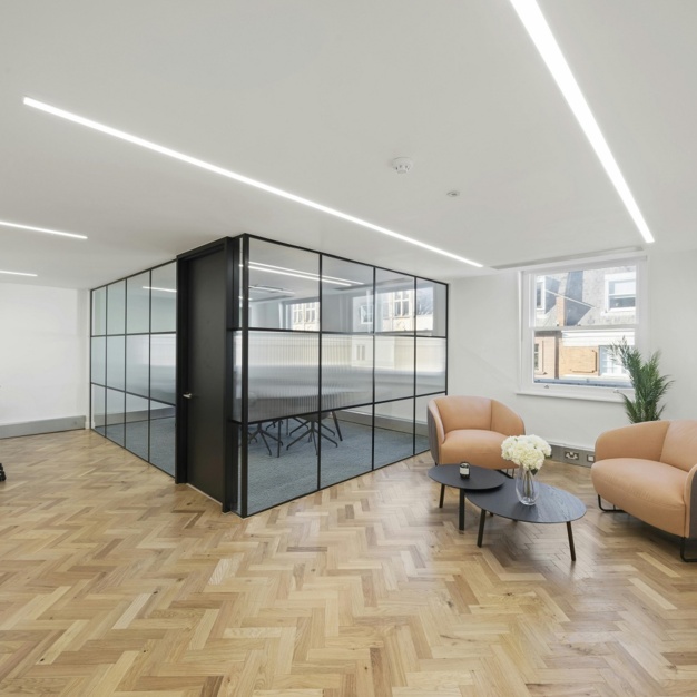 Dedicated workspace on Albemarle Street, Mayfair, RX