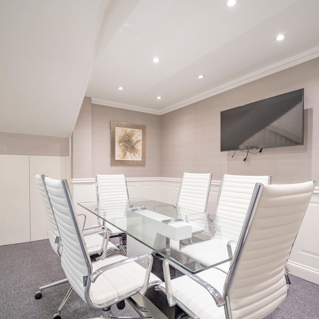Meeting rooms in Grosvenor Street, Residential Land Management Ltd, Mayfair