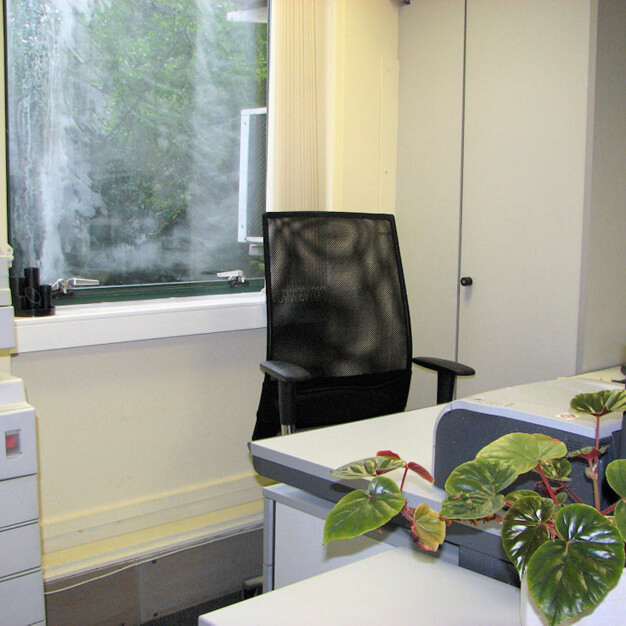 Private workspace, Bunns Lane, David Rose Associates in Mill Hill