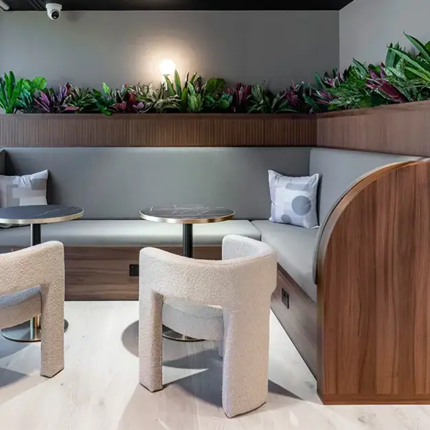 Breakout area at King William Street, FigFlex Offices Ltd in Monument