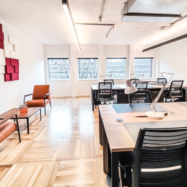 Private workspace - Harp Lane, Us&Co (Monument)