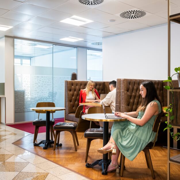 The breakout area - Leadenhall Street in Monument, Serv Corp