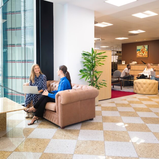 The breakout area on Leadenhall Street, Serv Corp (Monument)