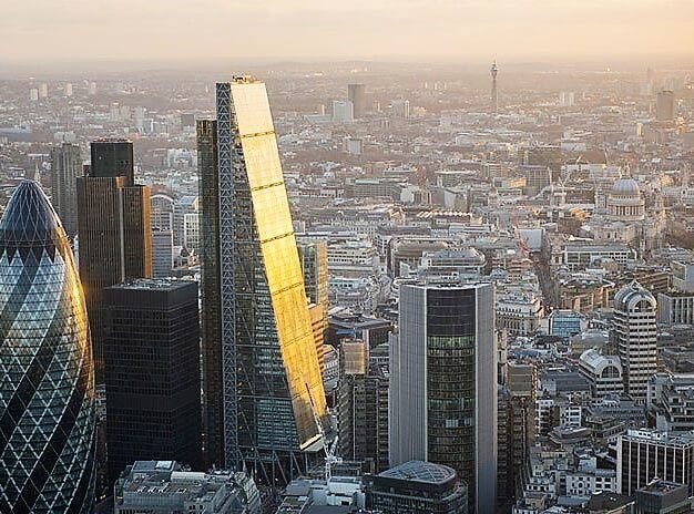 The building at Leadenhall Street, Serv Corp, Monument
