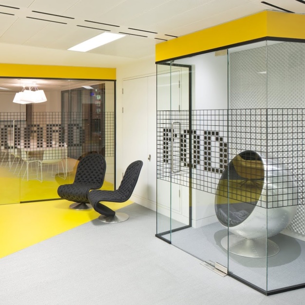 Breakout area at Finsbury Square, Co Work Space LLP in Moorgate