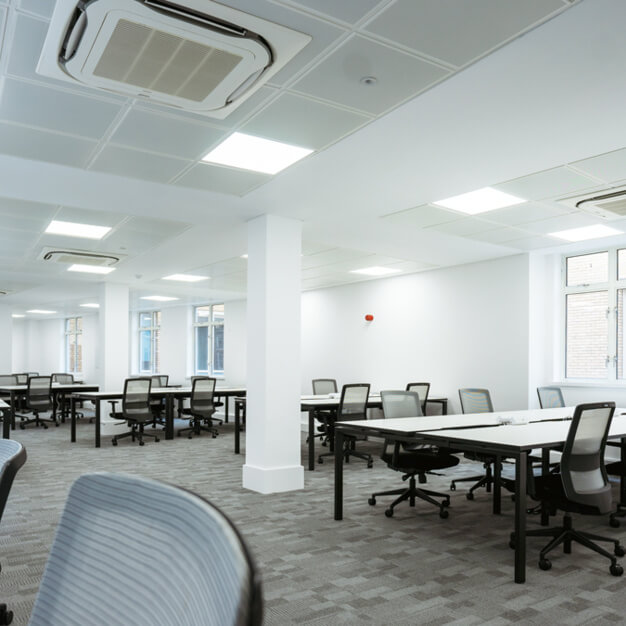 Private workspace, Basinghall Street, Kitt Technology Limited in Moorgate