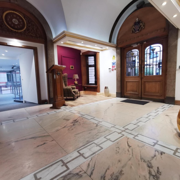 The foyer at Aldermanbury, Citibase (Moorgate)