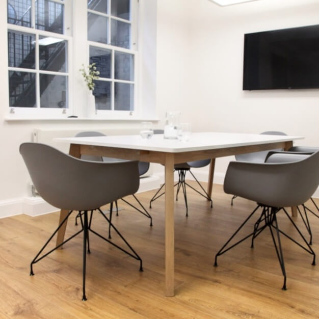Meeting room - Margaret Street, Workpad Group Ltd in Noho