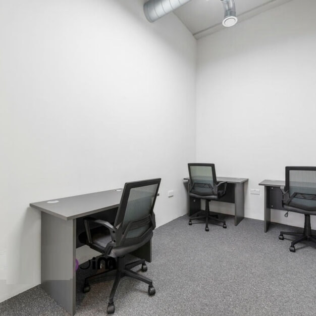 Private workspace in High Road, Rukman Ltd (North Finchley)
