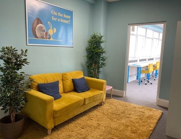 Breakout space for clients - Notting Hill Gate, Agent and Homes Ltd in Notting Hill Gate