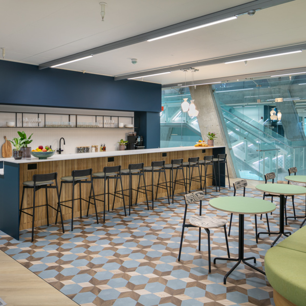 Kitchen area - Evesham Street, Spacemade (Notting Hill)