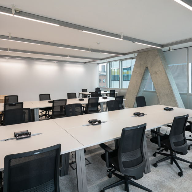 Private workspace in Evesham Street, Spacemade (Notting Hill)