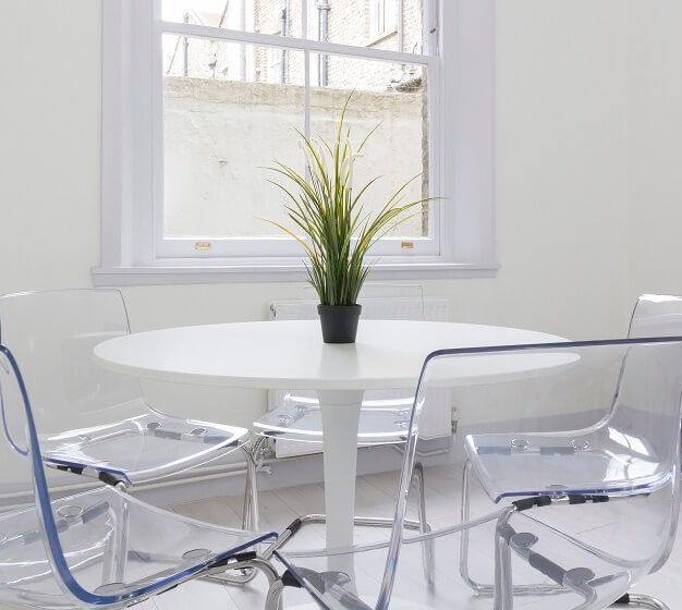 The Breakout area - Campden Hill Road, Vitaxo (Notting Hill)