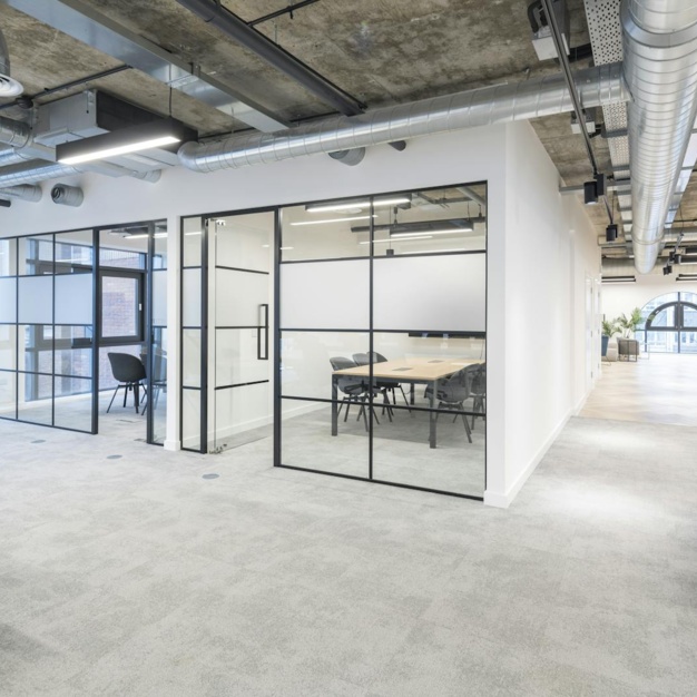Dedicated boardroom on Old Street, Kontor in London
