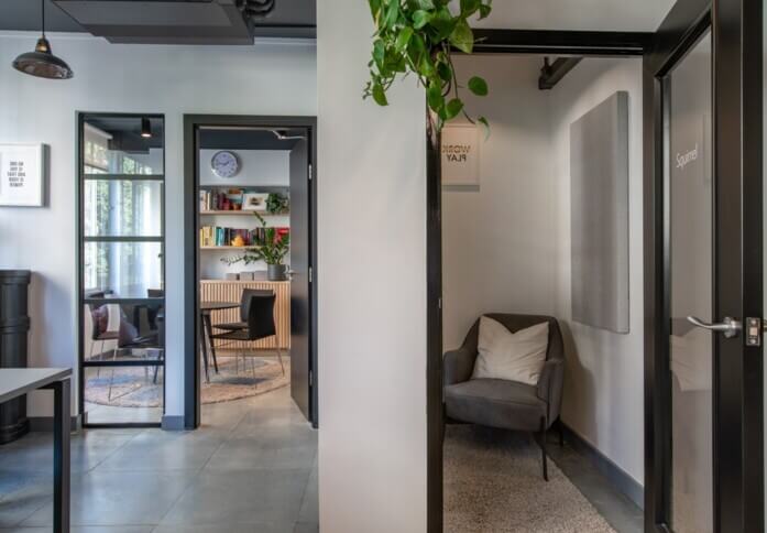 Phone booth - Luke Street, Canvas Offices in Old Street