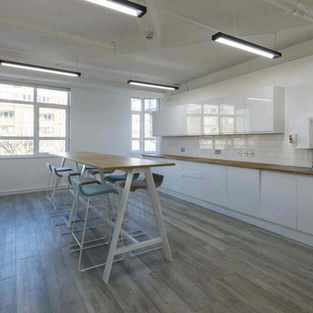 Use the dedicated kitchen at Old Street, London, Kontor in Old Street