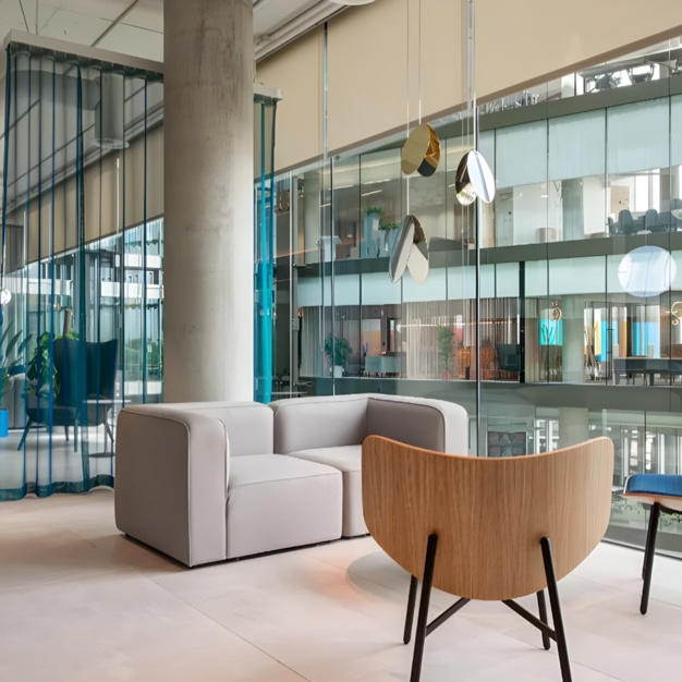 Client breakout area in Kingdom Street, The British Land Company PLC (Paddington)