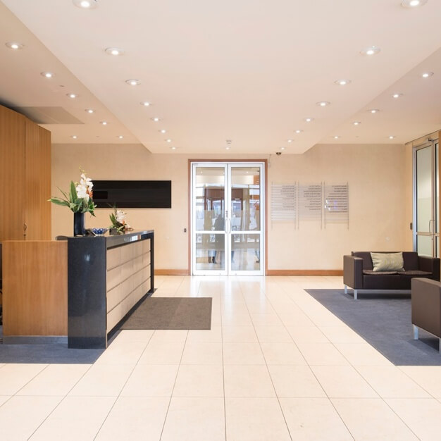 Reception - Kew Road, Regus in Richmond