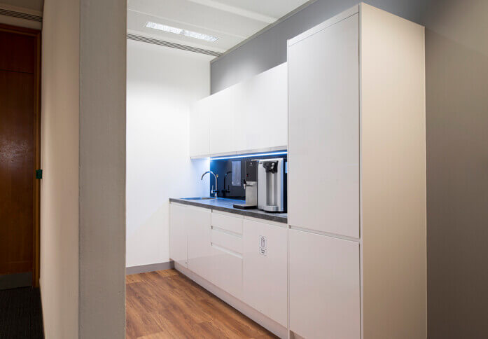 The kitchen at Kew Road, Regus in Richmond