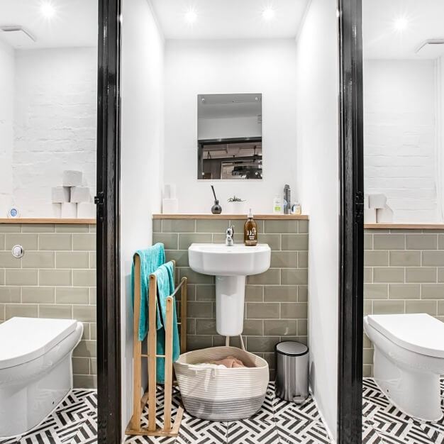Bathroom facility at Scrutton Street, Base Offices (Shoreditch)