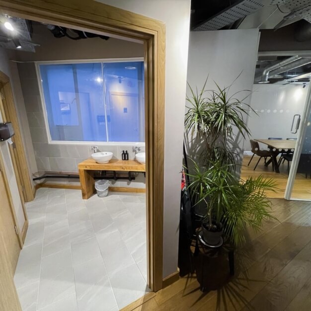Bathroom facility - Great Eastern Street, Shoreditch Business Centre, Shoreditch