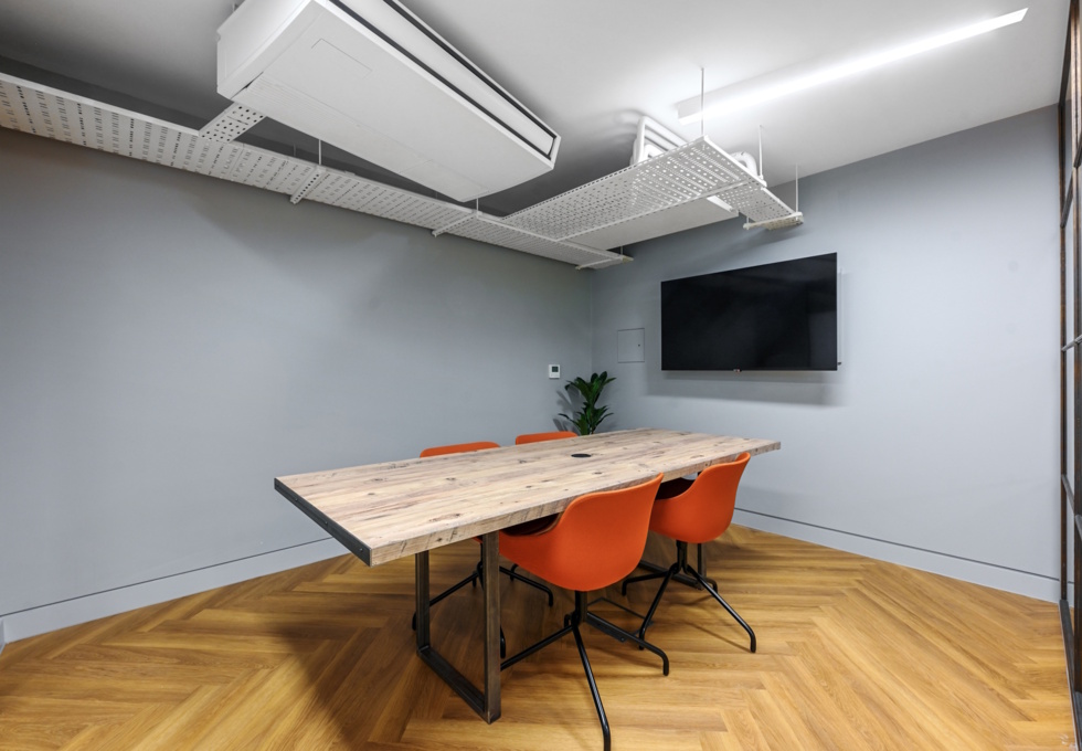 Boardroom at Curtain Road, CDV Realty Limited in Shoreditch