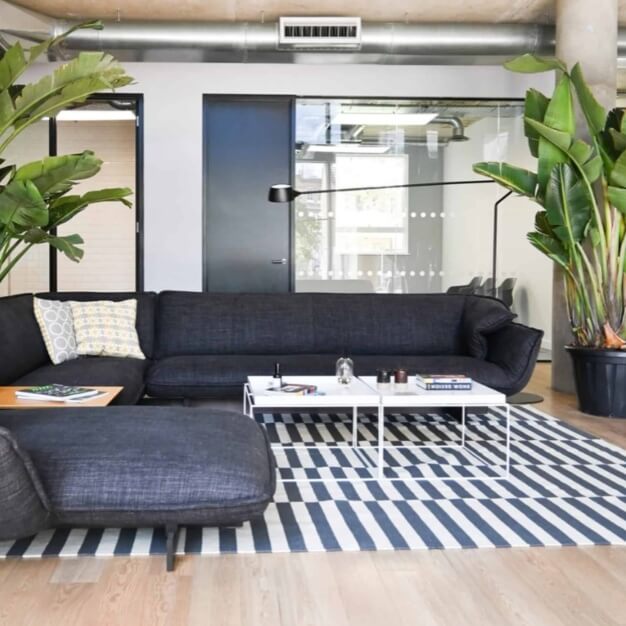Client Breakout space - Bevenden Street, Dotted Desks Ltd in Shoreditch