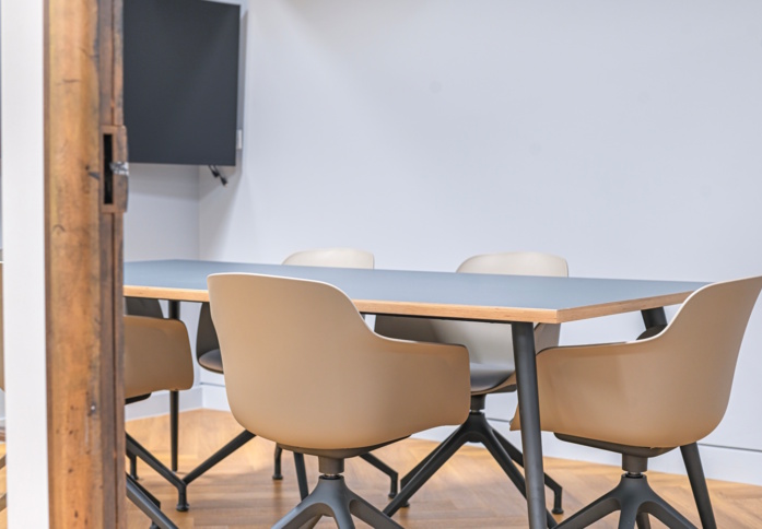 Meeting room - Curtain Road, CDV Realty Limited in Shoreditch