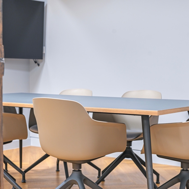 Meeting room - Curtain Road, CDV Realty Limited in Shoreditch