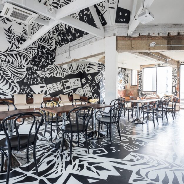 The Breakout area - Kingsland Road, Shoreditch Platform (Shoreditch)