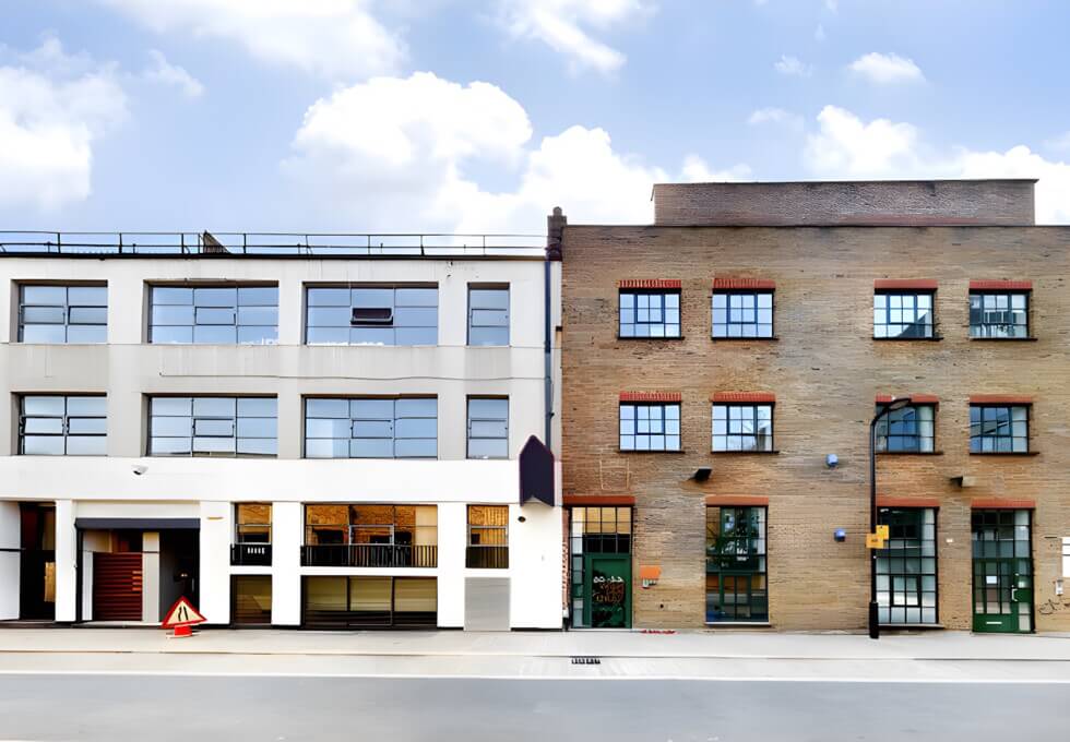 The building at New Inn Yard, Hermit Offices Limited (Frameworks) in Shoreditch