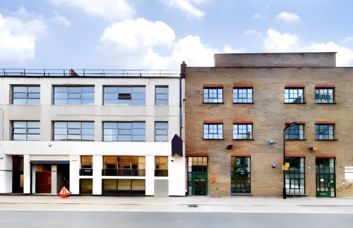 The building at New Inn Yard, Hermit Offices Limited (Frameworks) in Shoreditch