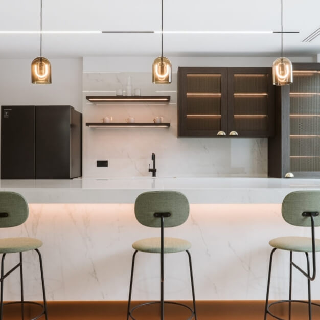 Kitchen area, which is dedicated - Great Marlborough Sreet, Situu (Soho)