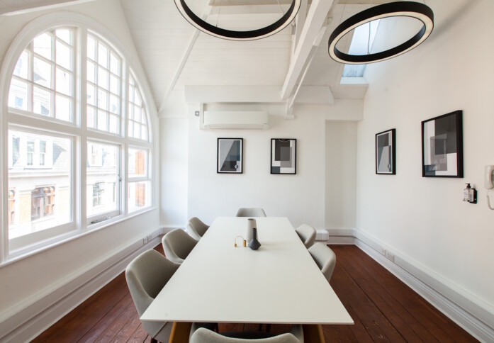 Meeting room - Wardour Street, Workpad Group Ltd in Soho