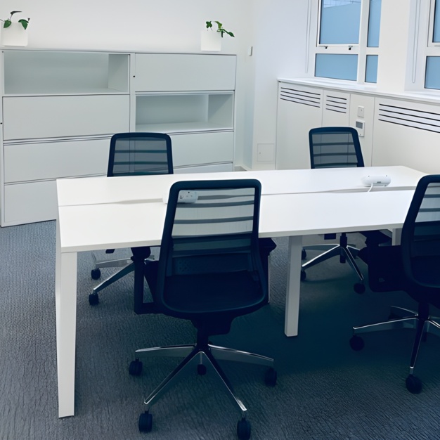 Private workspace in Hills Place, E Office (Soho)